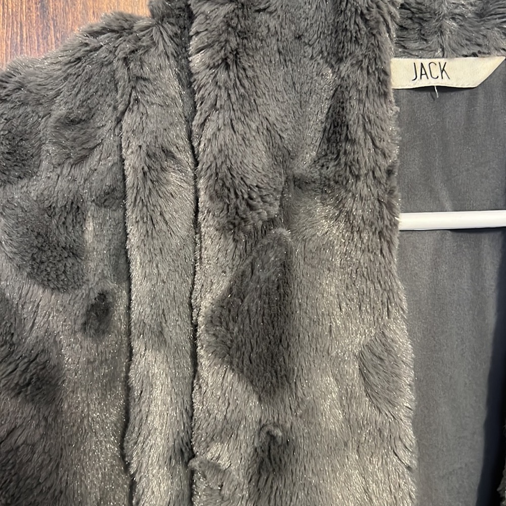 Jack Vest - Picture 4 of 4